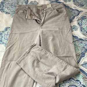 Straight/ wide jeans